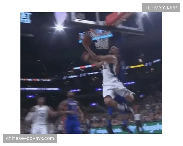 更衣室领袖：探访博努奇在柏林联合的教练实习生活