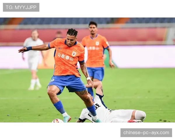 云南玉昆4-0横扫山东泰山，奥斯卡两射一传闪耀全场