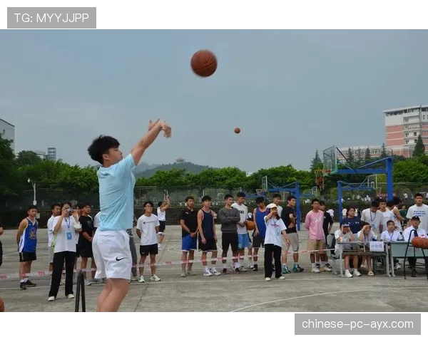 季后赛定点投篮效率成争冠风向标，东西部决赛战术板大揭秘